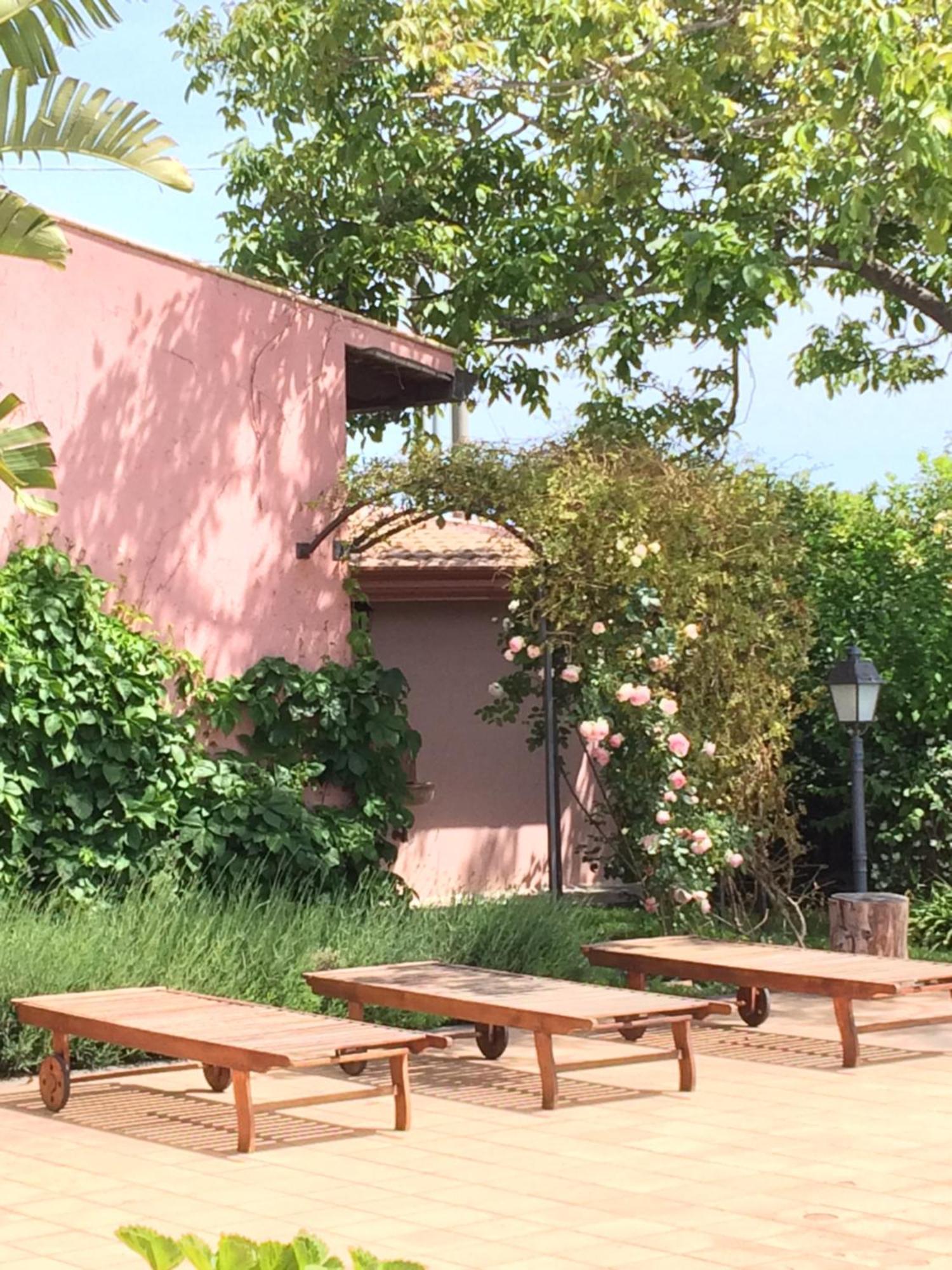 Il Giardino Segreto Bed & Breakfast Trappitello Dış mekan fotoğraf