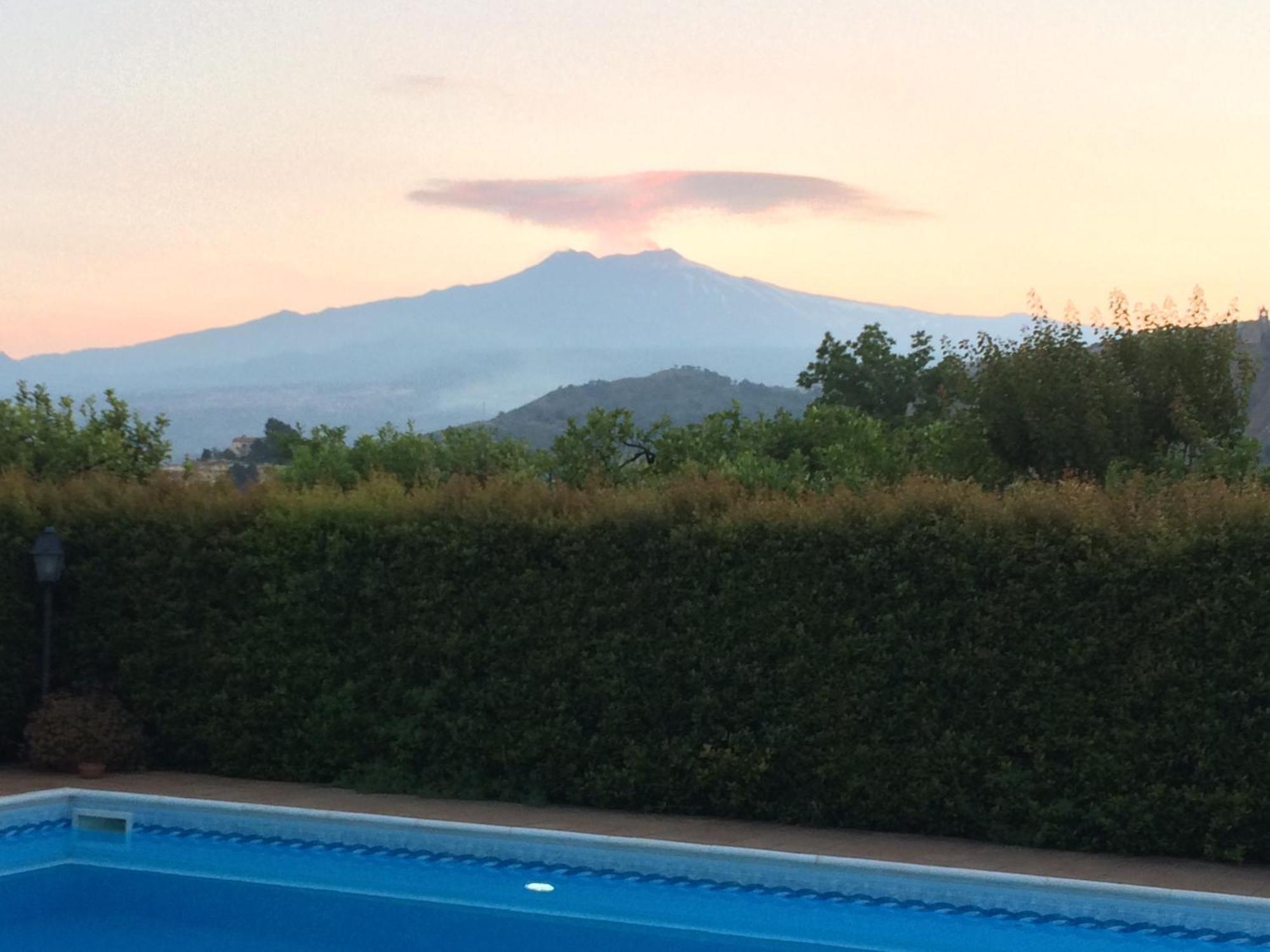 Il Giardino Segreto Bed & Breakfast Trappitello Dış mekan fotoğraf